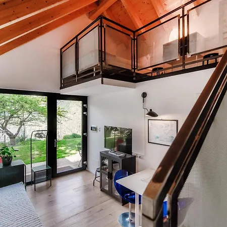 Molina By Quokka 360 - View Eco House *